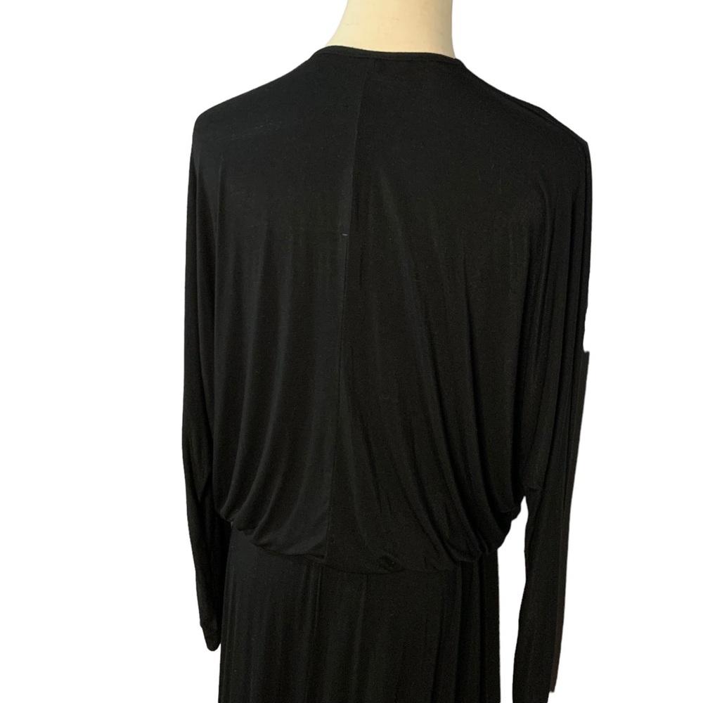 💎REVOLVE | Riller & Fount Black Faux Wrap Maxi Dress - Picture 3 of 9